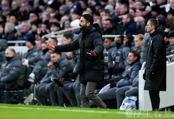 曼联25场12负创51年纪录，媒体痛批：无实力无信心毫无趣味