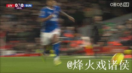 维尔茨造乌龙范戴克失误致丢球 利物浦1-1桑德兰 维尔茨造乌龙范戴克失误致丢球 利物浦1-1桑德兰